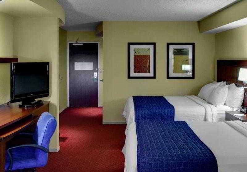 Courtyard By Marriott Fayetteville Eksteriør bilde